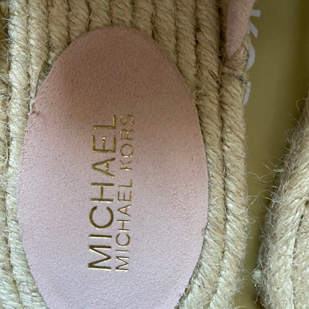 NWT Michael Kors Hastings Pink Suede Slide - Picture 8 of 12